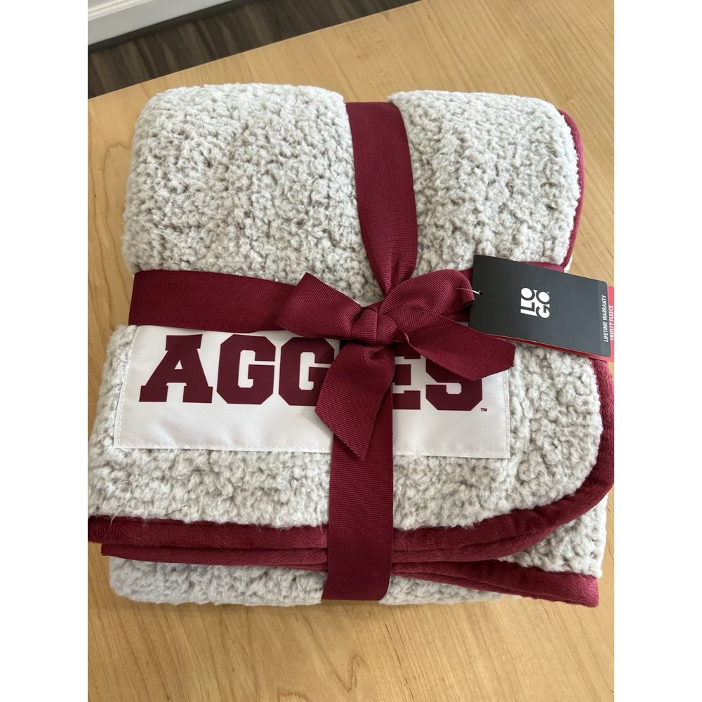Logo Brands Texas A&M University Aggies Frosty Fleece Sherpa Throw Blanket Gray